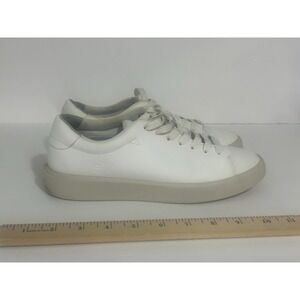Everlane The ReLeather Tennis shoes white sneakers Size 7.5 Classic Minimalist